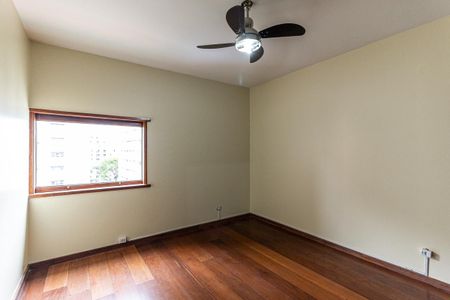 Apartamento à venda com 185m², 3 quartos e 2 vagasQuarto 1