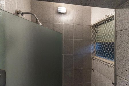 Apartamento à venda com 185m², 3 quartos e 2 vagasBanheiro Social