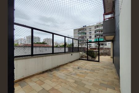 Apartamento à venda com 84m², 2 quartos e 1 vaga Apartamento à venda com 84m², 2 quartos e 1 vagaÁrea comum - Playground