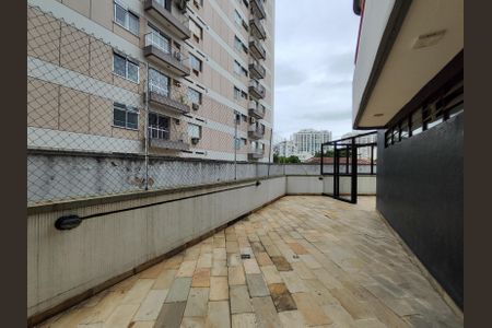 Apartamento à venda com 84m², 2 quartos e 1 vaga Apartamento à venda com 84m², 2 quartos e 1 vagaÁrea comum - Playground