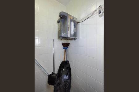 Apartamento à venda com 84m², 2 quartos e 1 vaga Apartamento à venda com 84m², 2 quartos e 1 vagaBanheiro de serviço