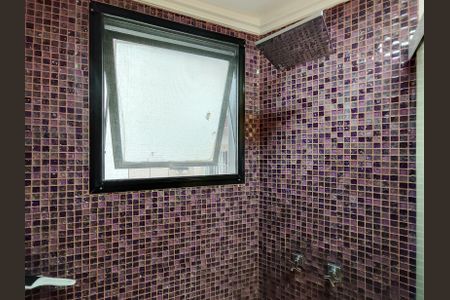 Apartamento à venda com 84m², 2 quartos e 1 vaga Apartamento à venda com 84m², 2 quartos e 1 vagaBanheiro da Suíte