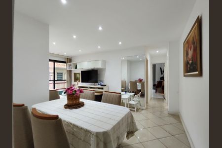 Apartamento à venda com 84m², 2 quartos e 1 vaga Apartamento à venda com 84m², 2 quartos e 1 vagaSala