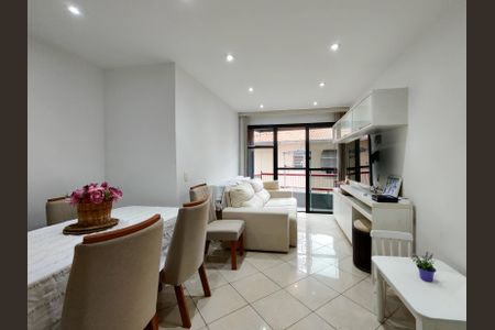 Sala de apartamento à venda com 2 quartos, 84m² em Vila Isabel, Rio de Janeiro