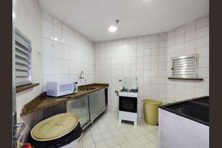 Apartamento à venda com 84m², 2 quartos e 1 vaga Apartamento à venda com 84m², 2 quartos e 1 vagaÁrea comum - Salão de festas