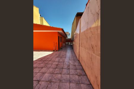 Casa à venda com 250m², 3 quartos e 2 vagas