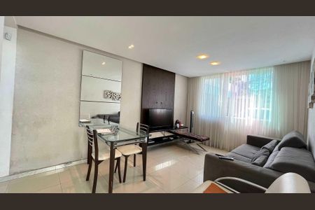 Casa à venda com 120m², 3 quartos e 3 vagas