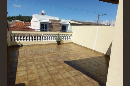 Casa à venda com 3 quartos, 297m² em Vila Arriete, São Paulo