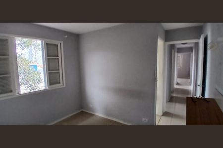 Casa à venda com 3 quartos, 138m² em Vila Romano, São Paulo