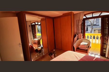 Casa à venda com 3 quartos, 250m² em Jardim Santa Cruz (Campo Grande), São Paulo