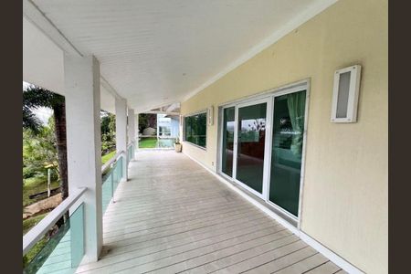 Casa à venda com 5 quartos, 360m² em Piratininga, Niterói