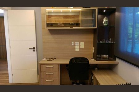 Apartamento à venda com 2 quartos, 68m² em Itaipu, Niterói