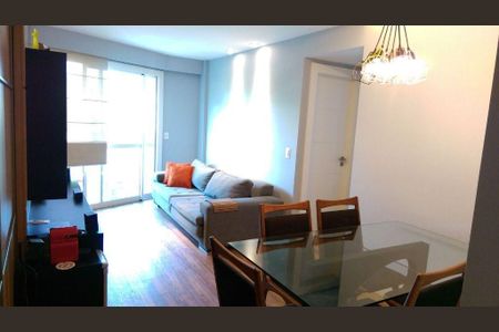 Apartamento à venda com 2 quartos, 68m² em Itaipu, Niterói