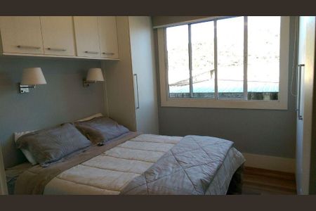 Apartamento à venda com 2 quartos, 68m² em Itaipu, Niterói