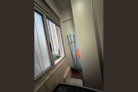 Apartamento à venda com 74m², 2 quartos e 2 vagas Apartamento à venda com 74m², 2 quartos e 2 vagasÁrea de Serviço