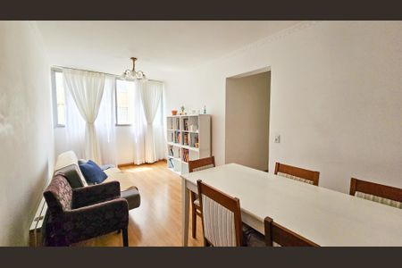 Apartamento à venda com 80m², 3 quartos e 1 vagaSala