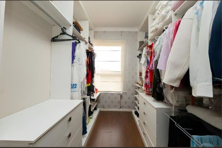 Apartamento à venda com 70m², 2 quartos e 2 vagasCloset