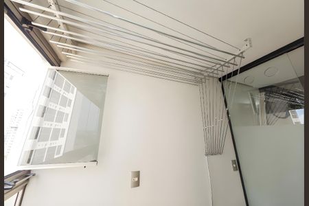 Apartamento à venda com 70m², 2 quartos e 2 vagasLavanderia