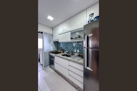 Apartamento à venda com 68m², 2 quartos e 2 vagasCozinha