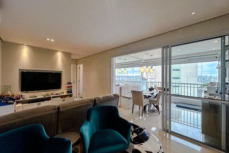 Apartamento à venda com 68m², 2 quartos e 2 vagasSala