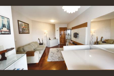 Apartamento à venda com 53m², 2 quartos e 1 vagaSala