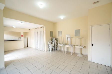 Apartamento para alugar com 48m², 2 quartos e 1 vaga Apartamento para alugar com 48m², 2 quartos e 1 vagaSalão de festas