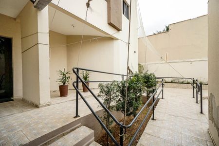 Apartamento para alugar com 48m², 2 quartos e 1 vaga Apartamento para alugar com 48m², 2 quartos e 1 vagaRampa de acesso