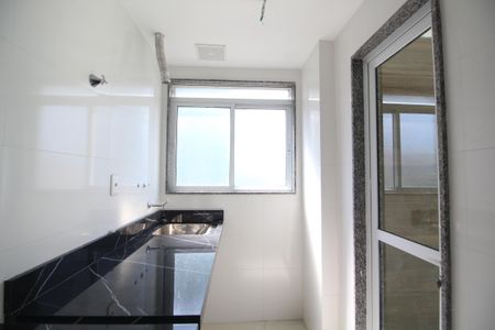 Apartamento à venda com 144m², 3 quartos e 1 vagaÁrea de Serviço