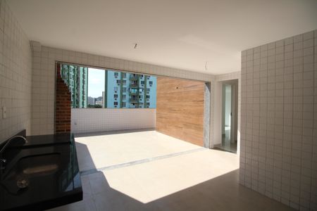 Apartamento à venda com 144m², 3 quartos e 1 vagaCobertura