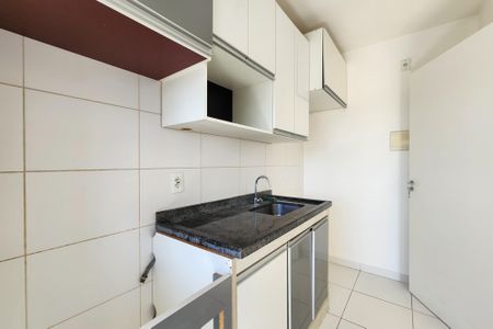 Apartamento à venda com 49m², 2 quartos e 1 vagaCozinha 