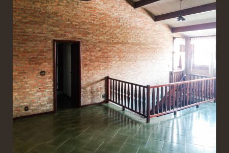 Sala de casa à venda com 4 quartos, 264m² em Álvaro Camargos, Belo Horizonte