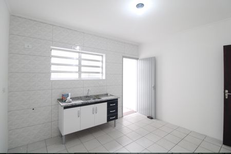 Casa para alugar com 100m², 2 quartos e 1 vagaCozinha