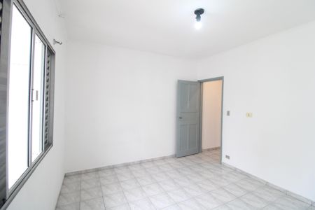 Quarto 1 de casa para alugar com 2 quartos, 100m² em Vila Santana, São Paulo