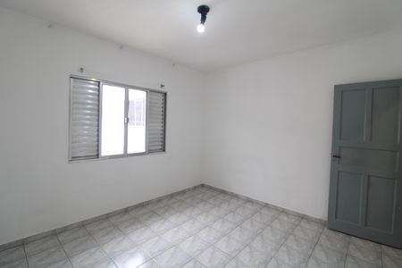 Casa para alugar com 100m², 2 quartos e 1 vagaQuarto 1