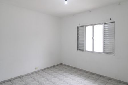 Casa para alugar com 100m², 2 quartos e 1 vagaQuarto 1