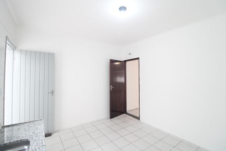 Casa para alugar com 100m², 2 quartos e 1 vagaCozinha