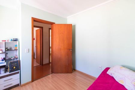 Casa à venda com 175m², 3 quartos e 2 vagasQuarto 2