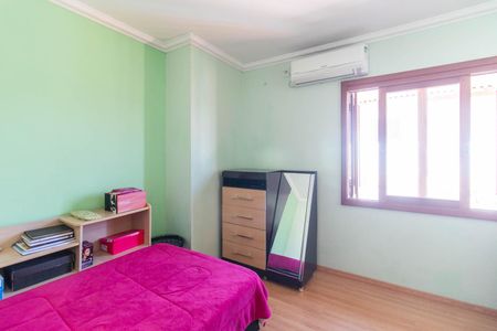 Casa à venda com 175m², 3 quartos e 2 vagasQuarto 2