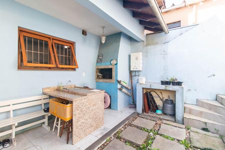 Casa à venda com 175m², 3 quartos e 2 vagasQuintal