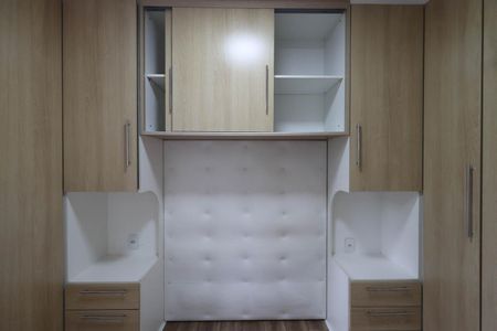 Apartamento para alugar com 65m², 2 quartos e 1 vagaQuarto 1
