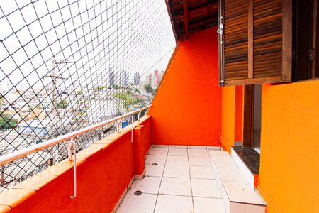 Casa para alugar com 63m², 2 quartos e sem vagaVaranda