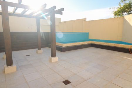 Apartamento à venda com 54m², 2 quartos e 1 vagaÁrea comum - Piscina