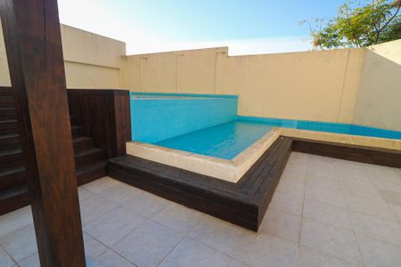 Apartamento à venda com 54m², 2 quartos e 1 vagaÁrea comum - Piscina