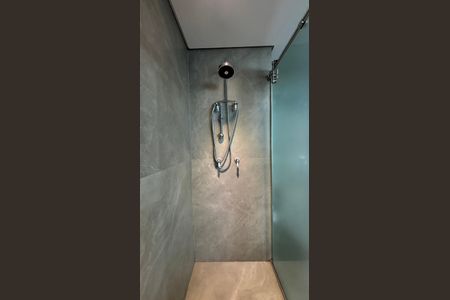 Apartamento à venda com 300m², 3 quartos e 5 vagasBanheiro da Suíte 3