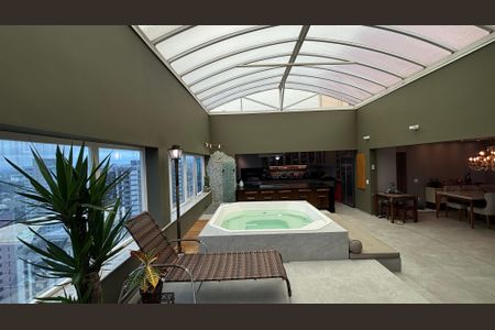 Apartamento à venda com 300m², 3 quartos e 5 vagasCobertura - Hidromassagem