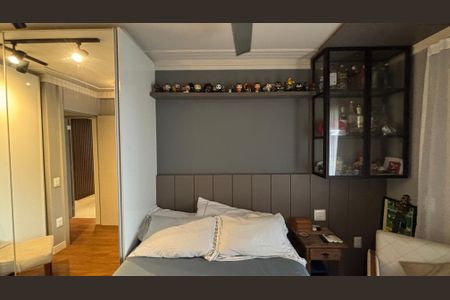 Apartamento à venda com 300m², 3 quartos e 5 vagasSuíte 2