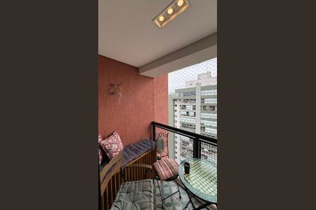 Apartamento à venda com 300m², 3 quartos e 5 vagasSala de Jantar Varanda