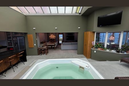 Apartamento à venda com 300m², 3 quartos e 5 vagasCobertura - Hidromassagem