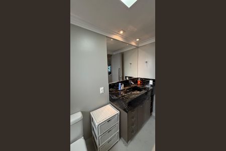 Apartamento à venda com 300m², 3 quartos e 5 vagasBanheiro da Suíte 1