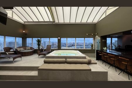 Apartamento à venda com 300m², 3 quartos e 5 vagasCobertura - Hidromassagem